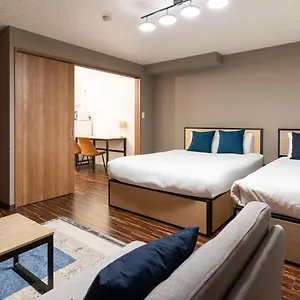 아파트 House Sinkan, 오사카
